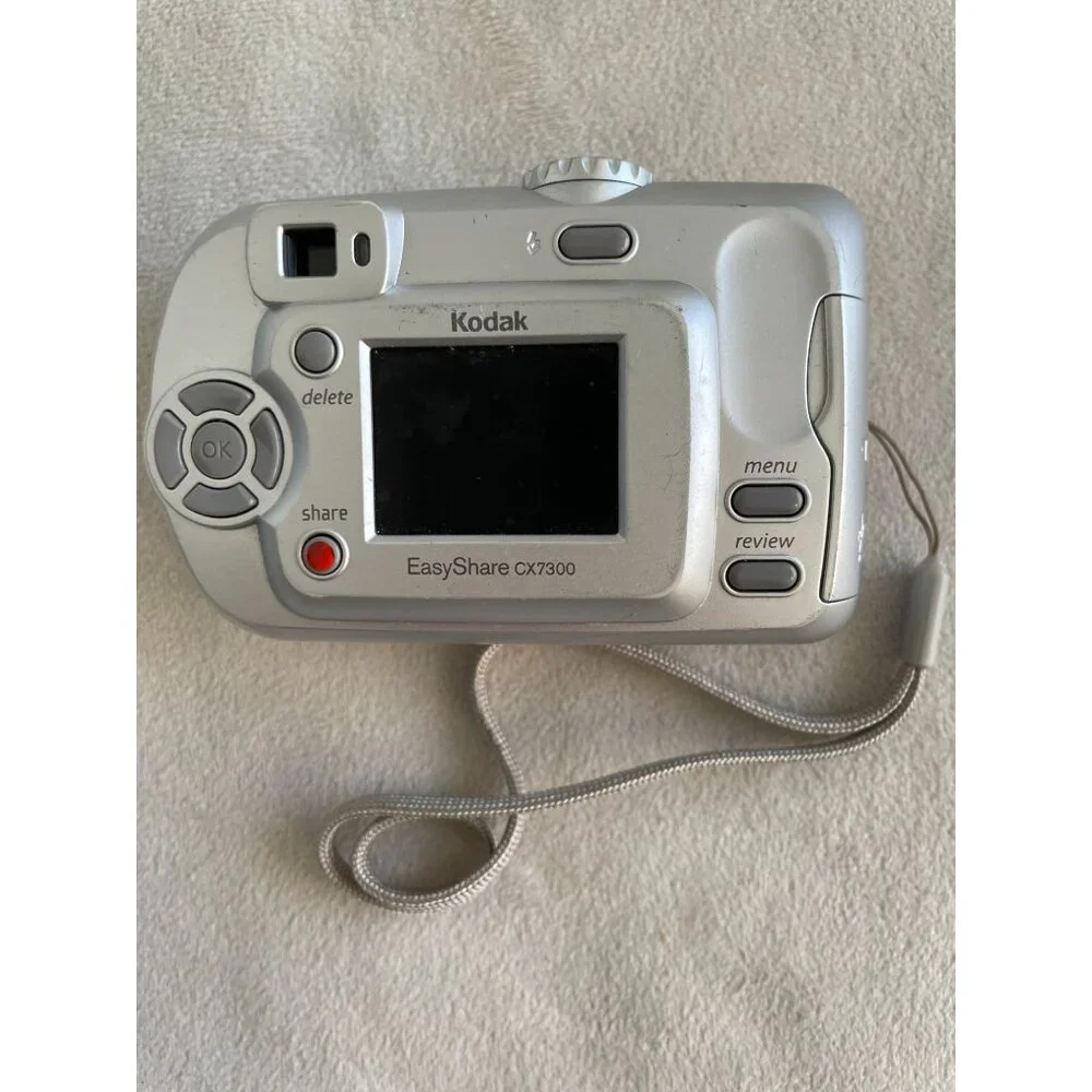 Kodak EasyShare CX7300 3.2 MP Digital Camera With Strap - Silver